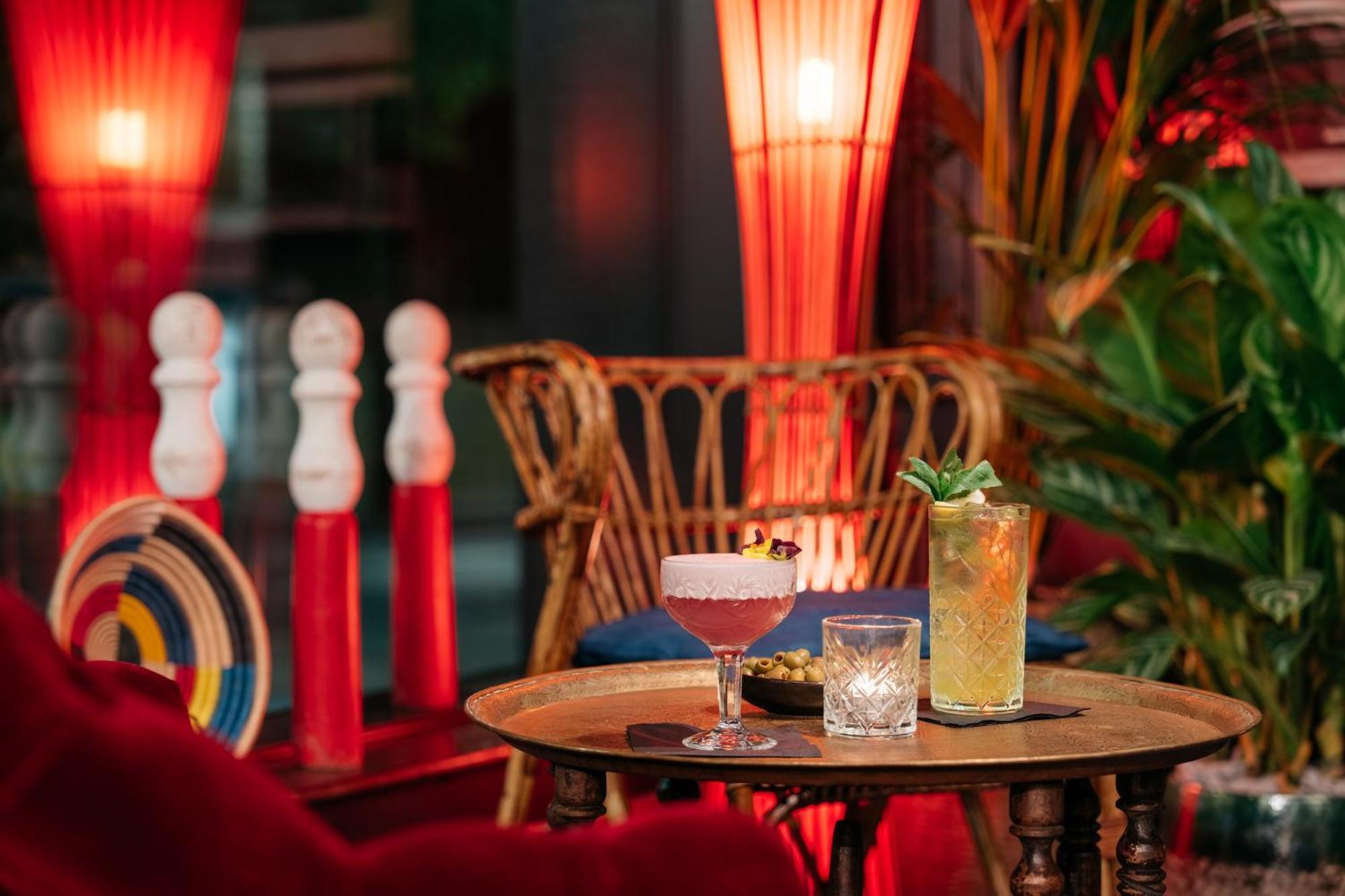 Ruby Zoe Hotel London Bagian luar foto