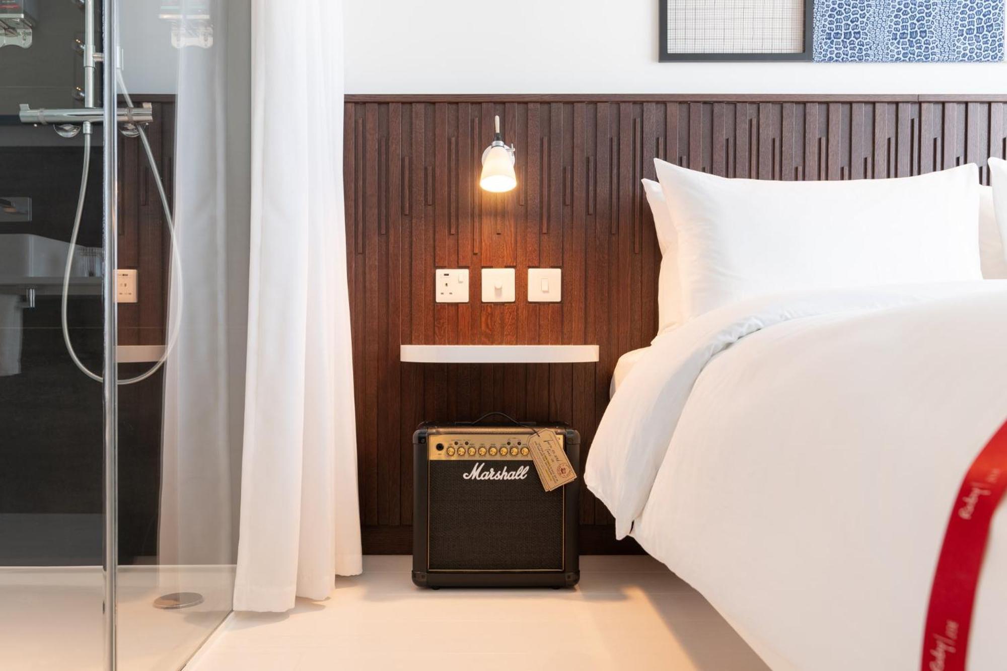 Ruby Zoe Hotel London Bagian luar foto